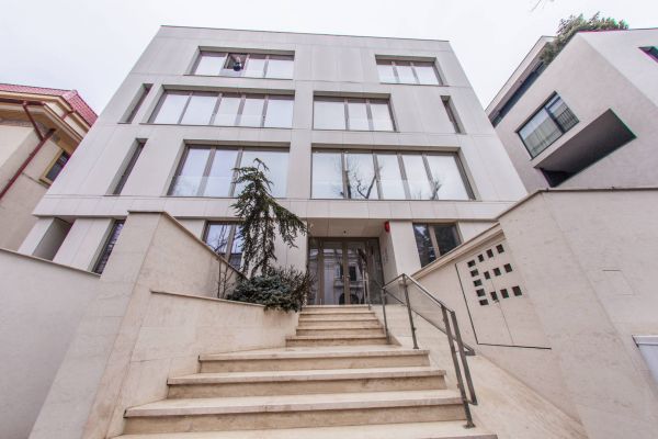 Apartament 4 camere inchiriere in imobil nou in zona Aviatorilor | CP346524
