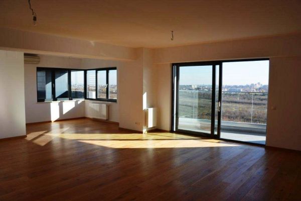 Apartament cu 4 camere de vânzare în zona Barbu Vacarescu | CP324349